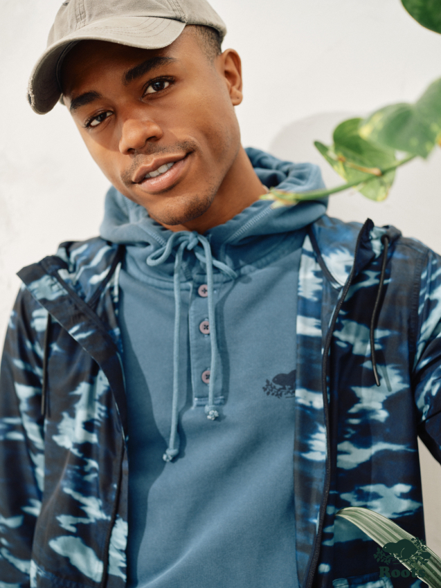 ANNA BARSEGHIAN - PORTFOLIO - ADVERTISING